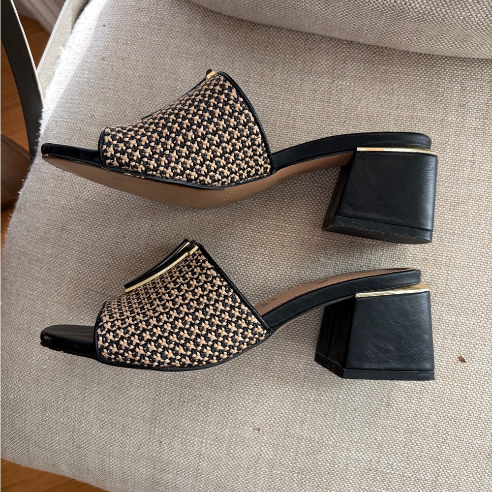 Exé Slide Sandals Leather Designer - women’s size 7 black tan gold - Picture 4 of 7